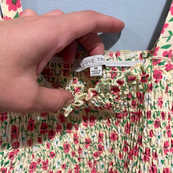 Love Tree Floral Ruffled Smocked Sundress - Picture 4 of 4